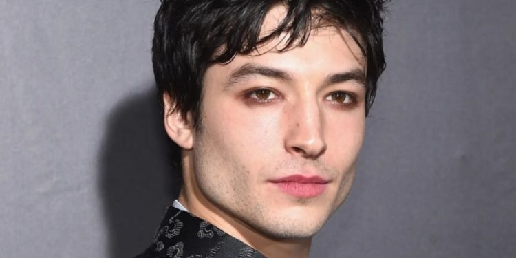 26 سال حبس در کمین ازرا میلر