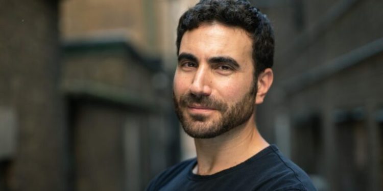 برت گلدشتاین به فیلم انیمیشنی گارفیلد پیوست