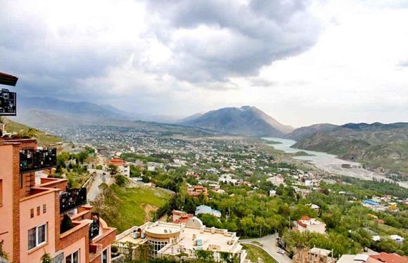 راهنمای رزرو آنلاین انواع ویلا، سوئیت و اقامتگاه بوم‌گردی