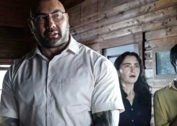 فیلم Knock at the Cabin درجه‌بندی سنی بزرگسالان گرفت