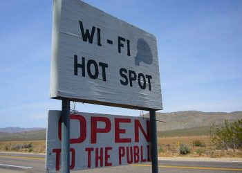 معنی وای فای (Wi-Fi) چیست و این واژه مخفف چه عبارتی است؟