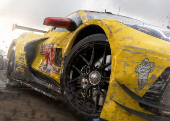 نسخه ایکس باکس وان بازی Forza Motorsport از طریق فضای ابری اجرا می‌شود