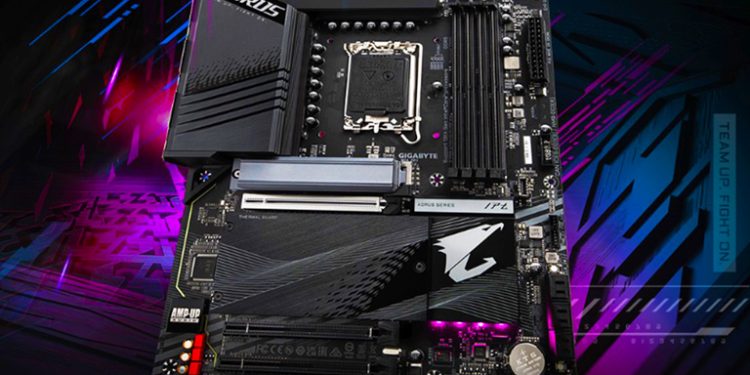 بررسی مادربرد گیگابایت Z790 Aorus