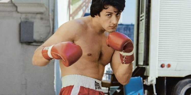 سیلوستر استالونه از فیلم کنسل شده Rocky 7 می‌گوید