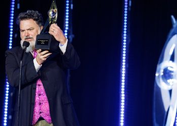 برندگان مراسم DICE Awards 2023 اعلام شد