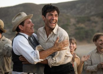 نقد و بررسی فیلم Babylon | پر زرق و برق اما ناتوان