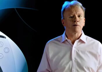 سونی محصولات مایکروسافت و نینتندو را درجه دو خواند