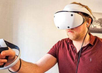 هدست PSVR 2 شروع ضعیفی داشته است