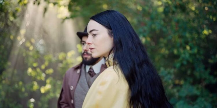 اولین تصاویر فیلم Poor Things ساخته یورگوس لانتیموس منتشر شد