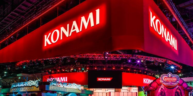 حمله یکی از کارکنان کونامی به رئیس سابقش