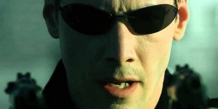 پنهان نمودن آسیب فیزیکی شدید کیانو ریوز برای تصاحب نقش اصلی The Matrix