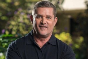 آقای Glen Schofield استودیو Striking Distance را ترک کرد