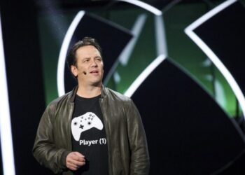 فیل اسپنسر بازیکنان PS5 و Nintendo Switch را عضوی از جامعه Xbox می‌داند