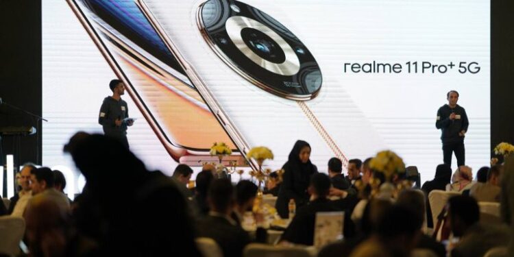 رونمایی از محصول جدید realme 11 Pro در تهران