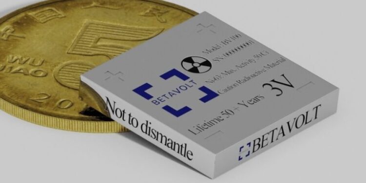 با این شاهکار چینی‌ها باتری گوشی خود را هر ۵۰ سال یکبار شارژ کنید