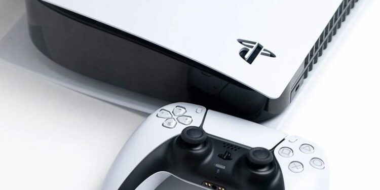 شکایت بریتانیا علیه پلی استیشن ادامه دارد