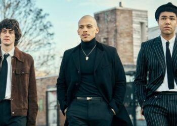 انتشار تریلر سریال This Town | اثر جدید خالق Peaky Blinders