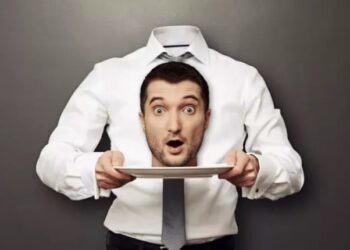 تماشا کنید: ویدیوی جنجالی پیوند سر انسان