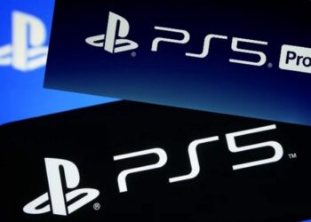 مقایسه ظاهری ابعاد و اندازه PS5 Pro و PS5 Slim