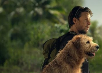 نقد و بررسی فیلم Arthur the King | استفاده دلنشین از کلیشه‌ها