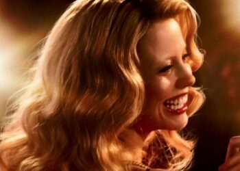 نقد و بررسی فیلم MaXXXine | سومین همکاری تی وست و میا گاث