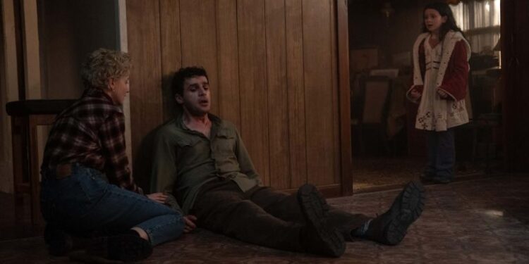 اولین تریلر فیلم Wolf Man به وجود آمدن گرگینه‌‌ای ترسناک را نشان می‌‌دهد