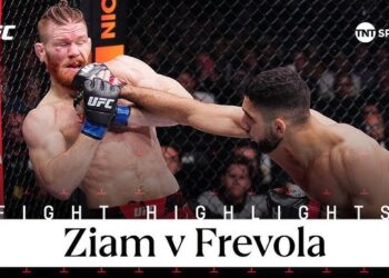 تماشا کنید: فارس زیام یکی از خشن‌ترین ناک‌اوت‌های تاریخ UFC را رقم زد