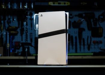 فروش اولیه PS5 Pro در ایالات متحده مشابه PS4 Pro است