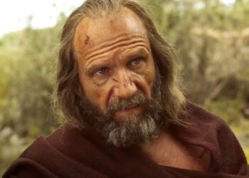 تریلر فیلم The Return رالف فاینس را در نقش اودیسه نشان می‌دهد